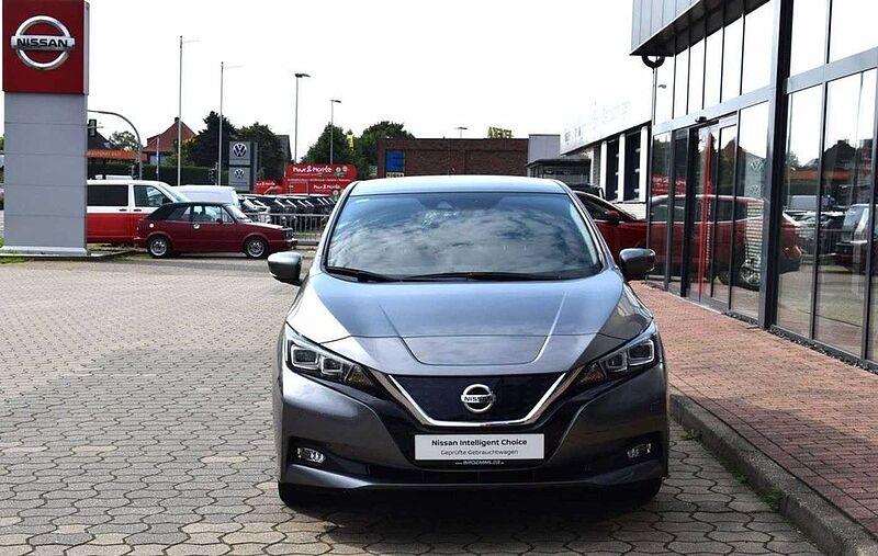 Nissan Leaf Tekna Navi Leder Kamera