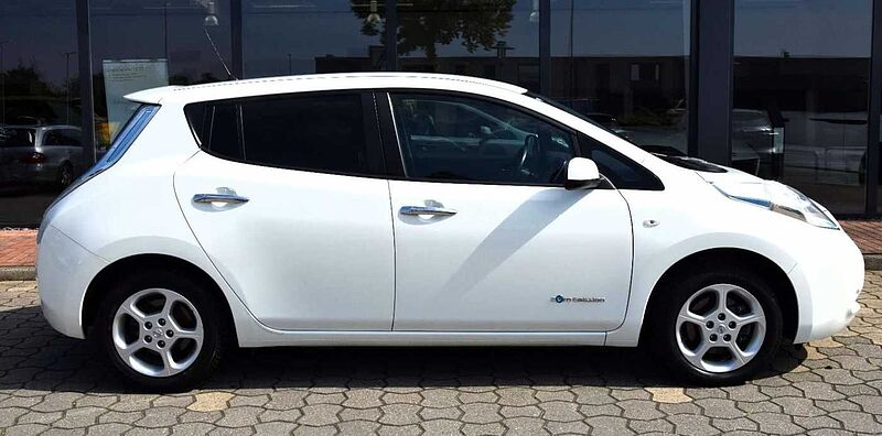 Nissan Leaf Navi Winterpaket Kamera